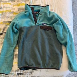 Patagonia pullover in perfect condition